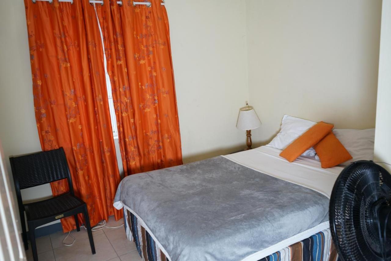 Ayurveda Resort Негрил Екстер'єр фото